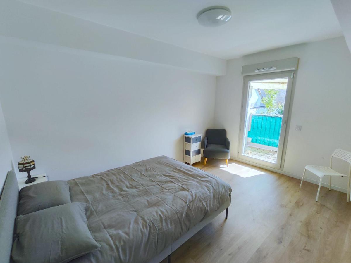Cozy Sunshine Apartment With Balcony 4 Persons Max Ivry-sur-Seine Buitenkant foto